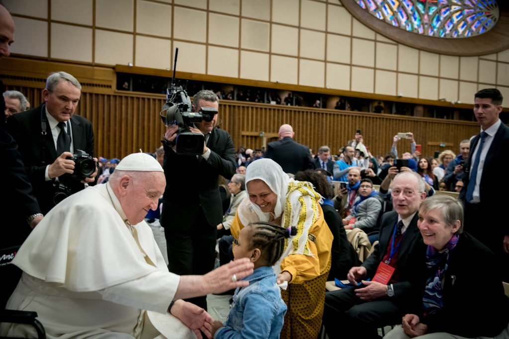 13 de março de 2013 - 2024. Felicitações ao Papa Francisco e um sincero agradecimento da Comunidade de Sant'Egidio por estes anos de pontificado, pelo seu incessante apelo à fraternidade universal e à paz