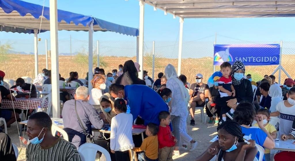 A Cipro, nel campo profughi di Pournara, ha aperto il Ristorante di Sant’Egidio. Sotto le Tende dell'Amicizia accoglierà i migranti per tutto il mese di agosto
