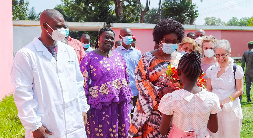 La Primera Dama de la República Centreafricana visita la clínica DREAM de la Comunitat de Sant'Egidio