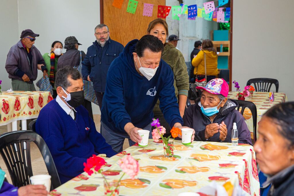 Al centre de Lima (Perú), Sant'Egidio comparteix el pa i la pregària amb els pobres i els ancians