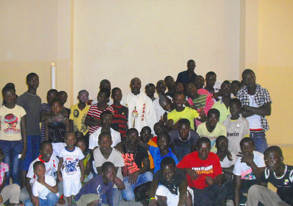 Liturgia e festa con gli adolescenti che vivono per strada ad Abidjan