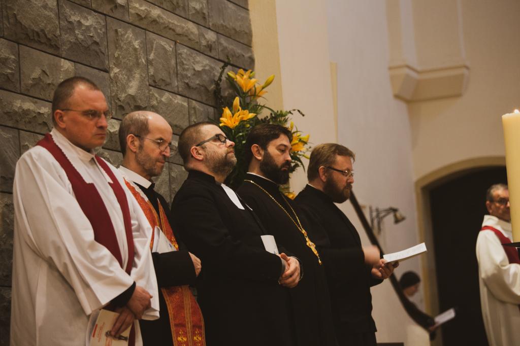 „Ta modlitwa uczy nas drogi do świadectwa radykalnego”. Ekumeniczna Liturgia Męczenników w Warszawie