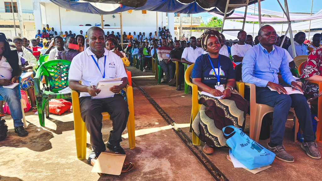 Sant'Egidio em Moçambique, uma Comunidade com o rosto de mãe para os mais pobres. A visita de Andrea Riccardi em Nampula