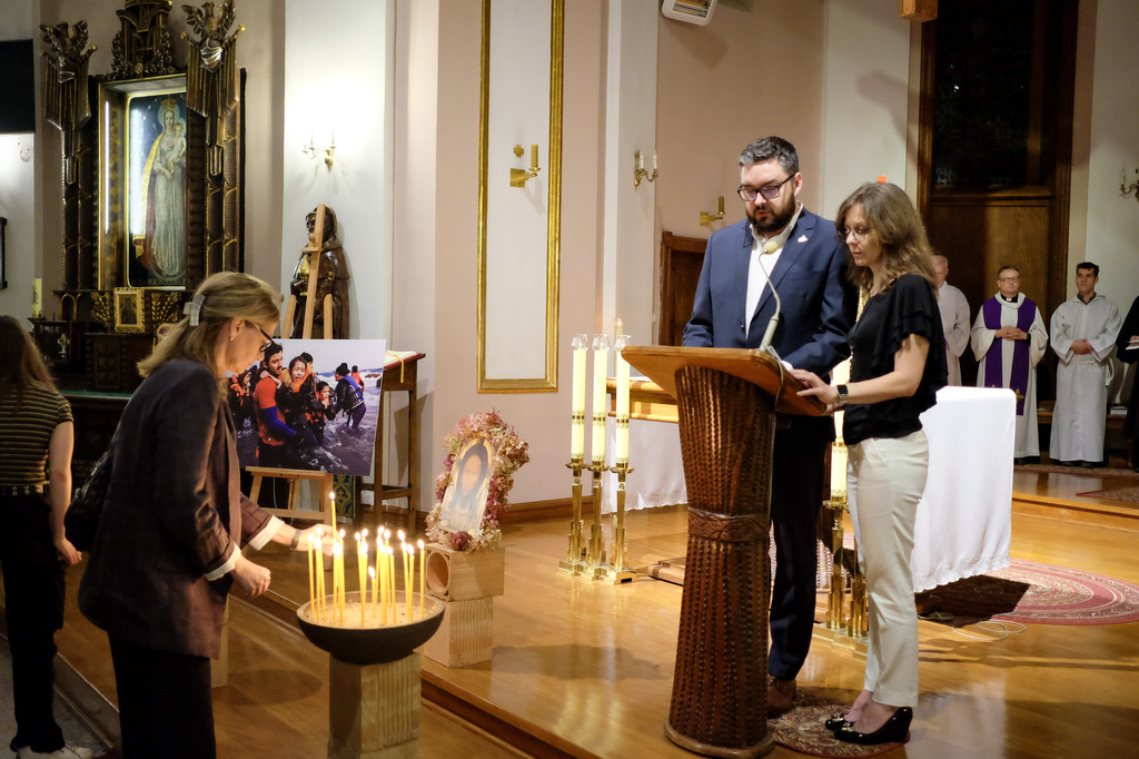 Bp Zadarko o pomocy uchodźcom: „Jezus zrobiłby tak samo”