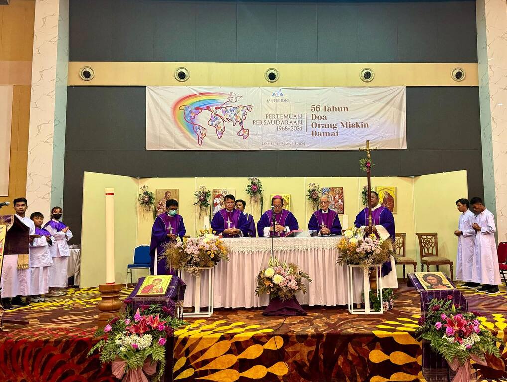 En Indonesia, las comunidades de la isla de Java se reunieron en Yakarta para celebrar el 56º aniversario de Sant'Egidio