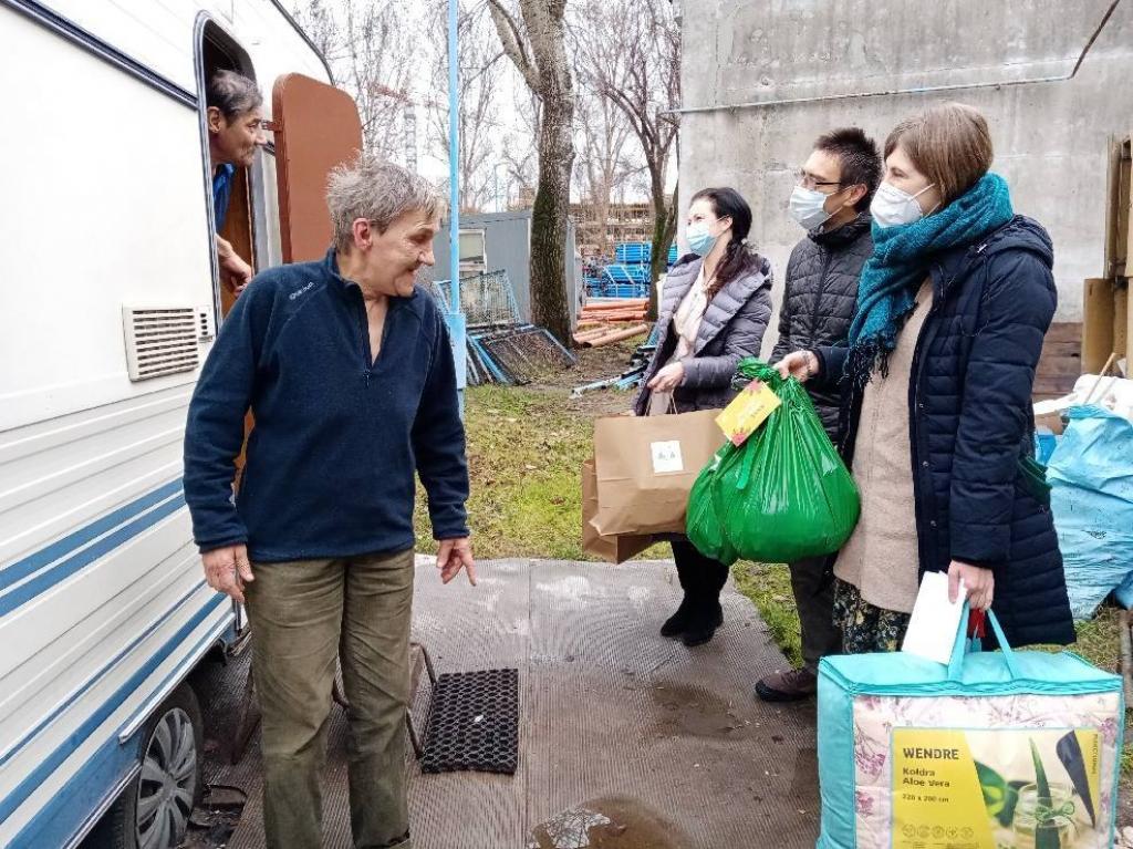 Święta z Ubogimi w Warszawie, Kard. Nycz: Pan Jezus rodzi się na peryferiach współczesnego świata