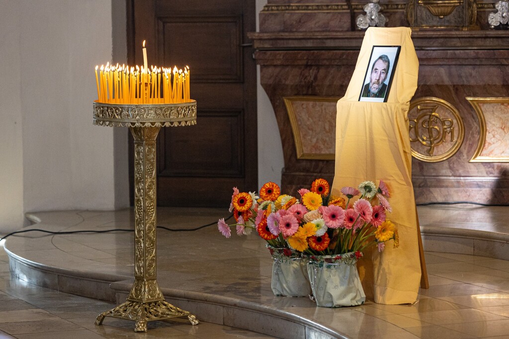 Große Anteilnahme am Gedenken für Raimund, der auf der Straße in München getötet wurde. Sant'Egidio fordert mehr Aufmerkamkeit für Obdachlose besonders in dieser kalten Jahreszeit