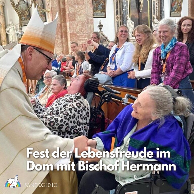 Sant'Egidio beim „Fest der Lebensfreude“ mit den älteren Freunden und Bischof Hermann Glettler im Dom St. Jakob in Innsbruck