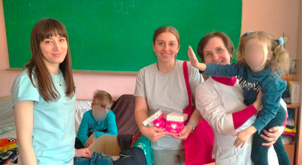 Guerre en Ukraine: nouvelle distribution d'aide à Mykolaïv et aux enfants réfugiés du Donbass