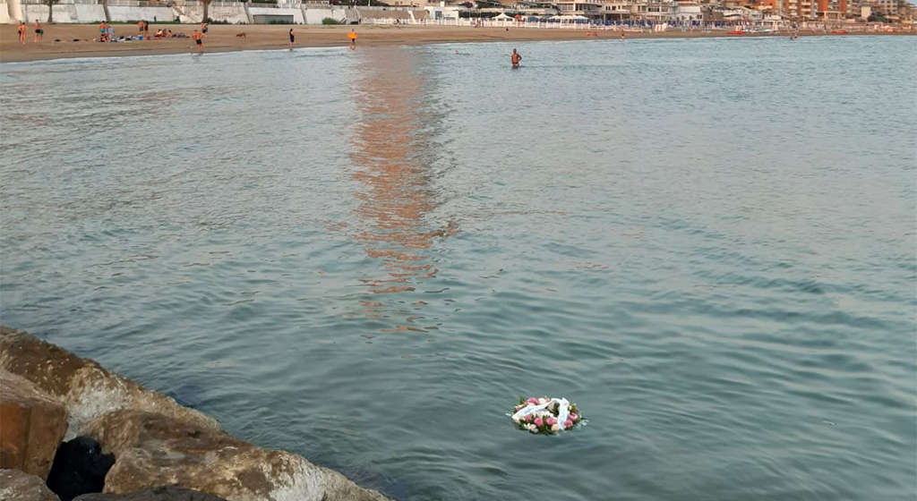 A Nettuno, sul litorale vicino Roma, la preghiera 