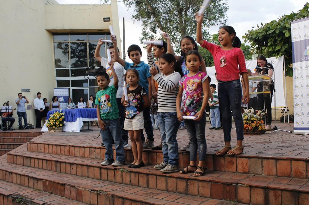 Migrazioni e futuro dell'America Latina: a San Salvador i giovani costruiscono 