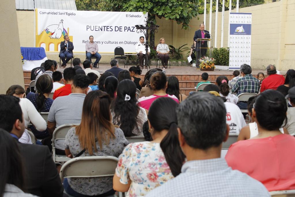 Migrazioni e futuro dell'America Latina: a San Salvador i giovani costruiscono 