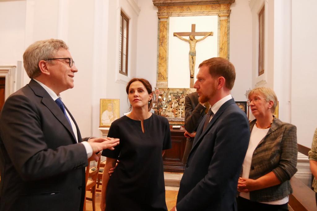 Der Ministerpräsident des Freistaates Sachsen, Michael Kretschmer, zu Besuch bei Sant'Egidio