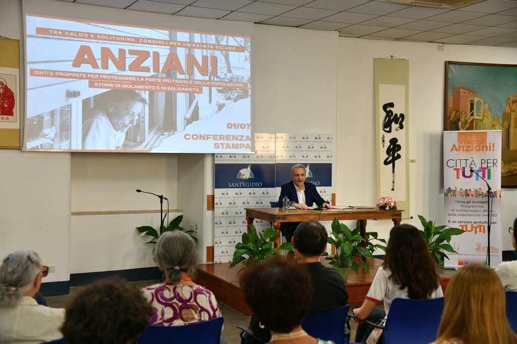 Caldo e solitudine non sono emergenze ma un dato strutturale. L’appello di Sant’Egidio per azioni concrete a favore degli anziani