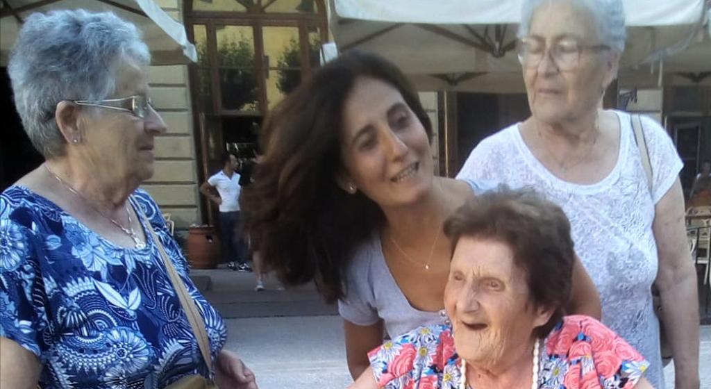 Quando una vacanza con gli anziani si trasforma in una sorpresa della storia #estatedisolidarietà