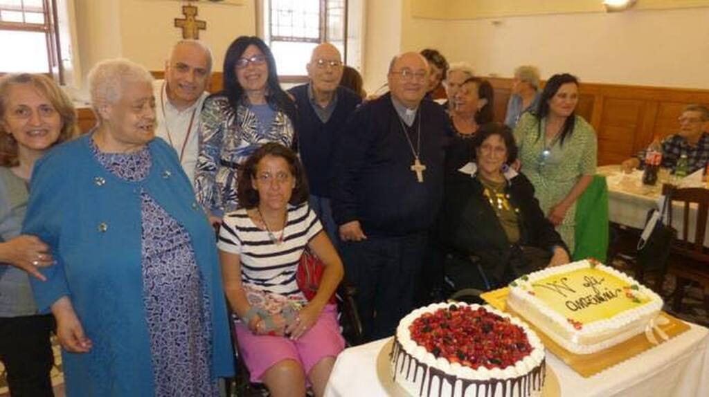 Dopo lunghi mesi di chiusura per il Covid, persone anziane e disabili di Napoli vivono una giornata 