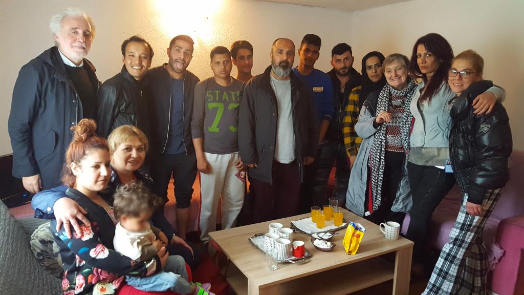 Avec les migrants en Bosnie-Herzégovine, dernière étape de la route des Balkans, longue et dangereuse route pour l'Europe