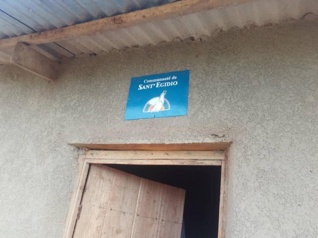 Marguerite tiene finalmente una casa gracias al trabajo de Sant’Egidio a favor de los ancianos en Bujumbura