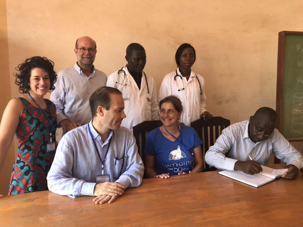 El cuidado de la salud al servicio de la paz: el centro médico de DREAM de Bangui ofrece cuidados y esperanza