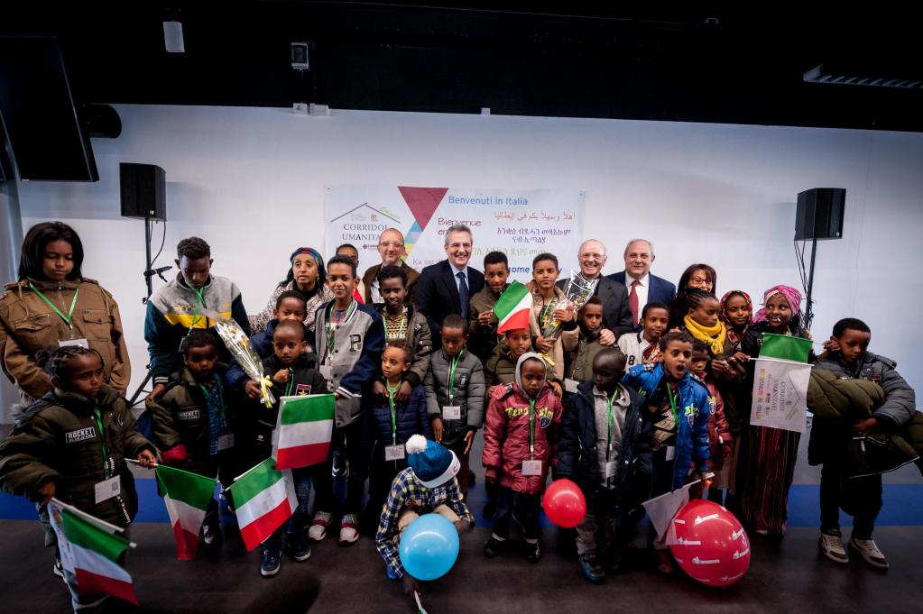 L'arrivo dei corridoi umanitari dall'Etiopia: 'Ci state aiutando a rendere l'Italia un paese migliore'.