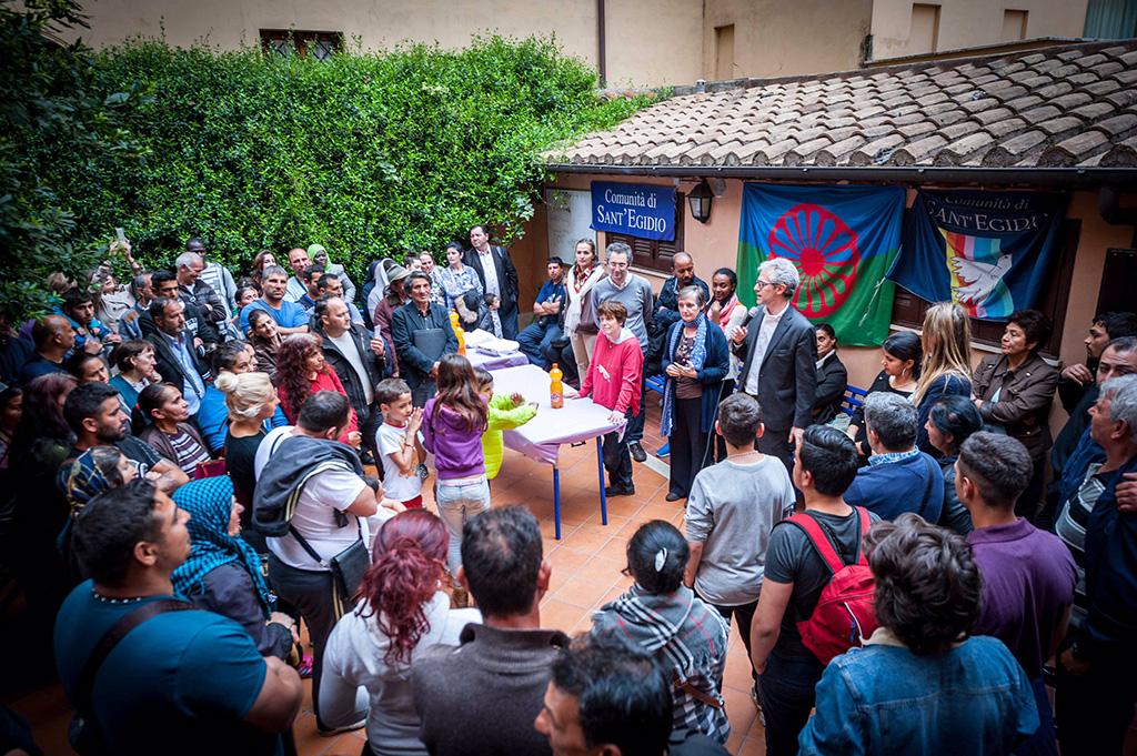 Día Internacional del Pueblo Gitano, Sant’Egidio: 'Hay que invertir en integración y escolarización. No al aislamiento de un pueblo con más de la mitad de sus miembros menores de edad'