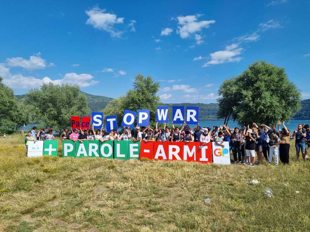 United for peace: Quattro giornate dedicate alla pace dei giovani delle scuole medie e superiori romane a Frascati e Montecassino