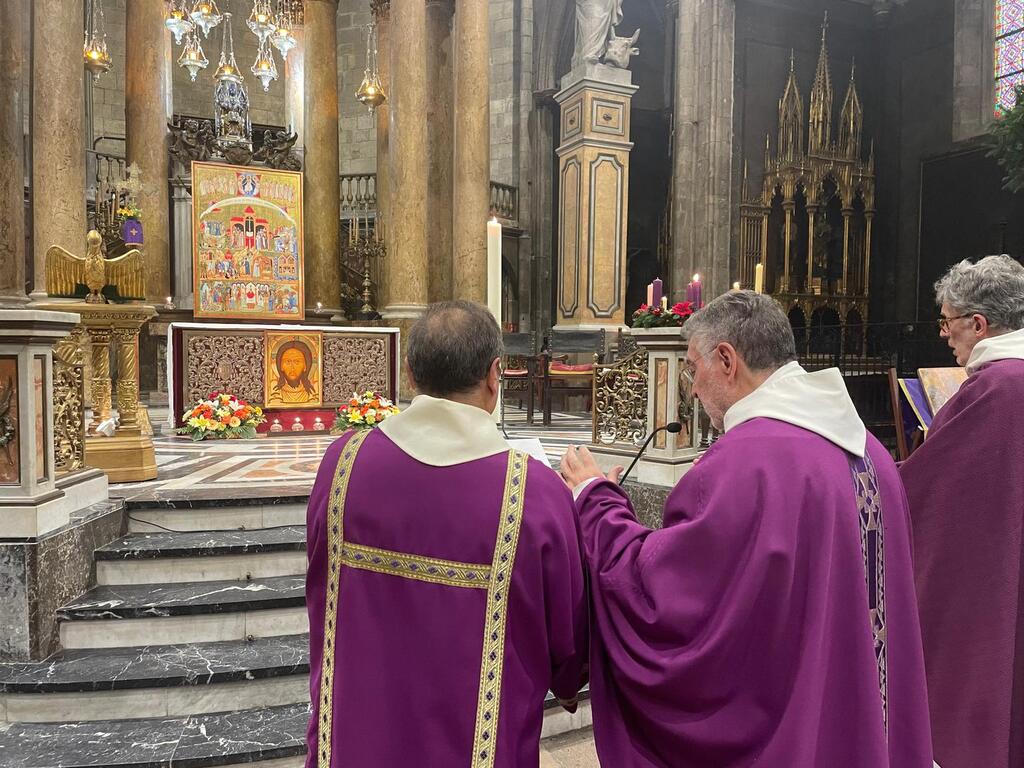 En Barcelona el icono de los nuevos mártires y testimonios de la fe fue bendecido e introducido en la iglesia de los Santos Mártires Justo y Pastor, lugar de la oración de la Comunidad de Sant’Egidio