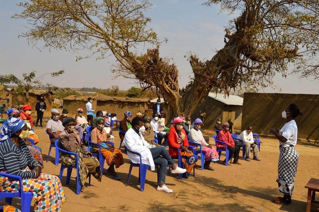 Voorkomen, verzorgen, voeden, bijstaan: zo zorgt Sant'Egidio voor de ouderen in Malawi tijdens het coronavirus