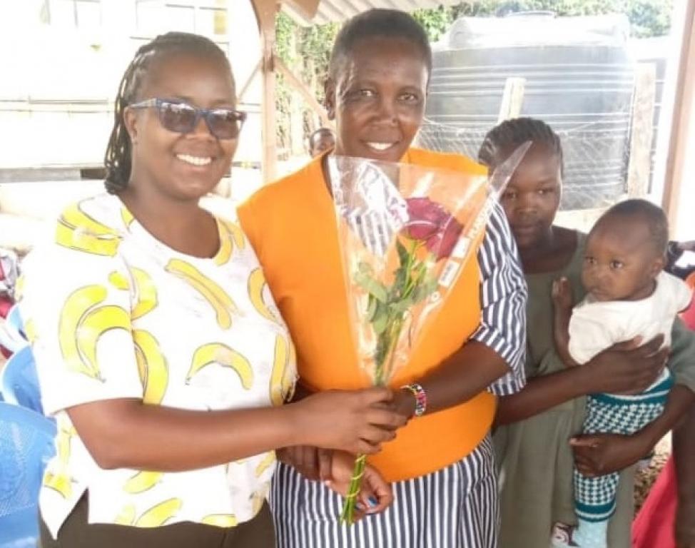 Kenia: un día especial para las presas de la cárcel de mujeres de Nakuru con la solidaridad de Sant’Egidio