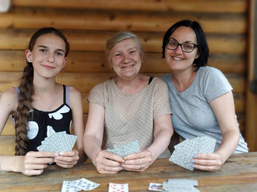 Alte Menschen in Kiew: Sommerfreizeit für alle
