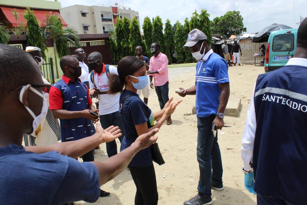 Coronavirus: empieza la campaña de ayuda y sensibilización de Sant’Egidio en las periferias de Abiyán (Costa de Marfil)