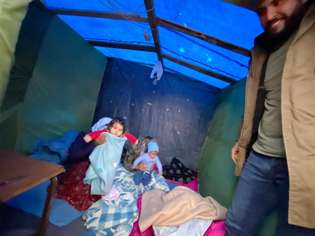 Diari del camp de Moria, entre els refugiats