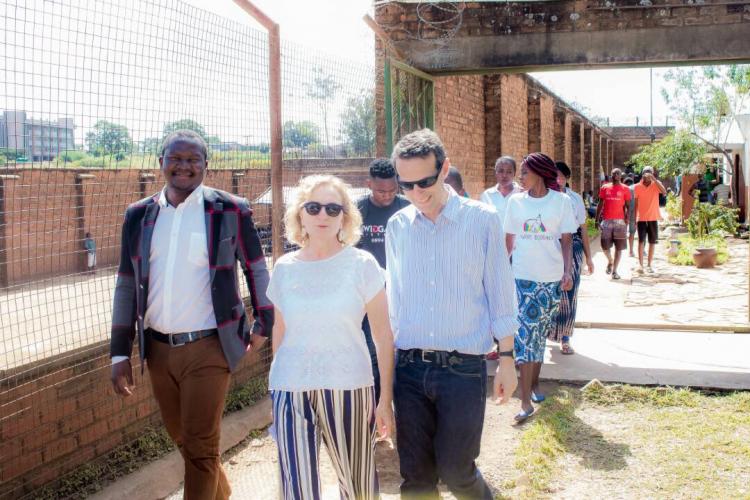 Sant'Egidio setzt den Einsatz fort, die Trinkwasserversorgung in Gefängnissen von Malawi zu verbessern