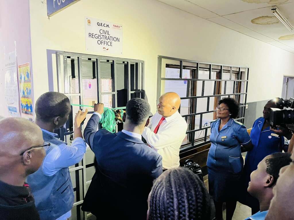 BRAVO! no Malawi: um novo posto de registo de nascimento no Hospital Rainha Isabel em Blantyre, um importante passo em frente para os direitos das crianças