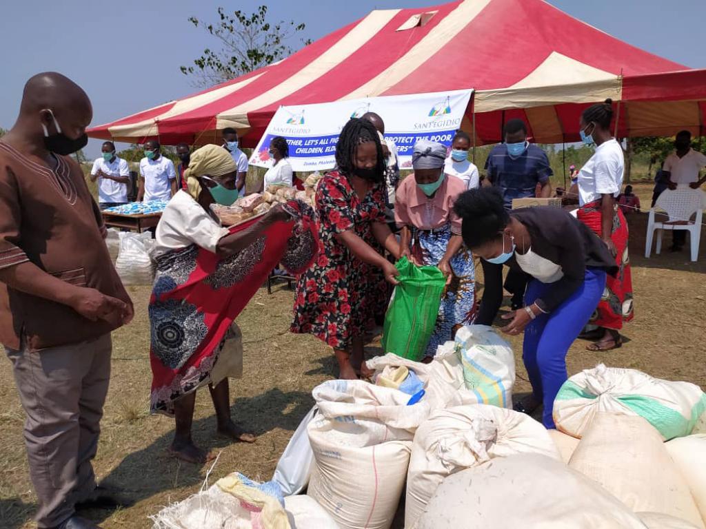 Prevenire, curare, nutrire, accompagnare: così Sant'Egidio ha cura degli anziani in Malawi al tempo del coronavirus