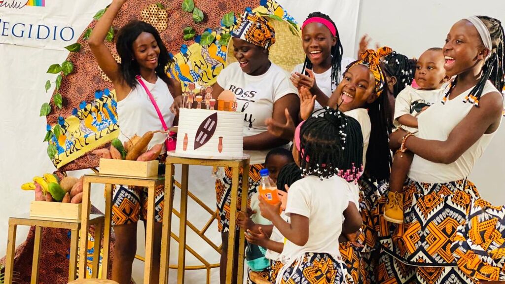 In Mozambico il mese di giugno è "o mês da criança", dedicato ai bambini. Le Scuole della Pace lo hanno celebrato in tutto il paese per mettere al centro i più piccoli