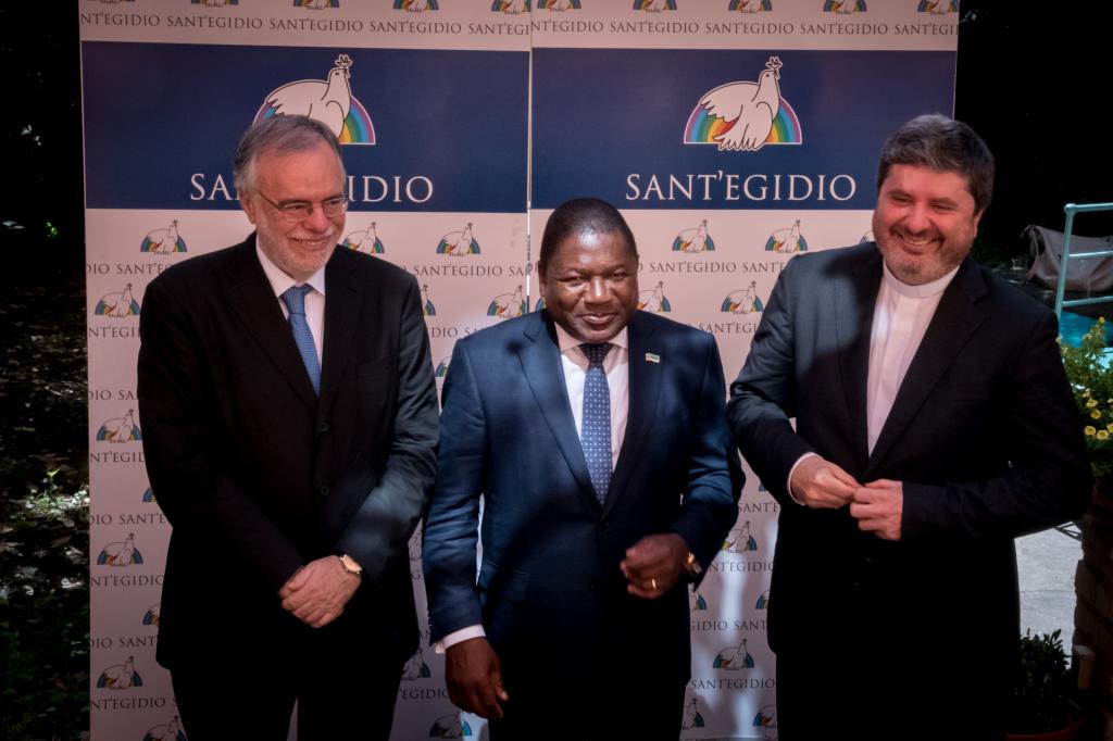 El presidente Nyusi de Mozambique: “Sant’Egidio es la casa de la paz”      