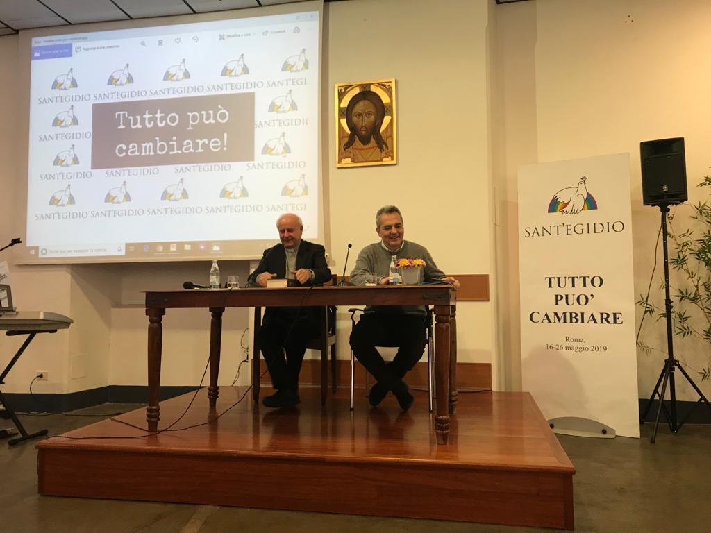 Erzbischof Vincenzo Paglia spricht bei der internationalen Tagung der Vertreter von Sant'Egidioi zum Thema 