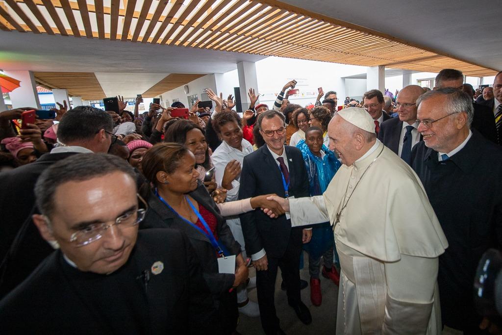 Moçambic, el papa Francesc al centre DREAM de Sant'Egidio: 