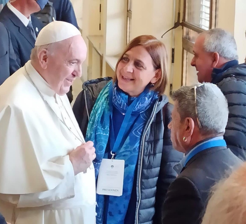 Els residents de la Villetta della Misericordia reben el papa Francesc 