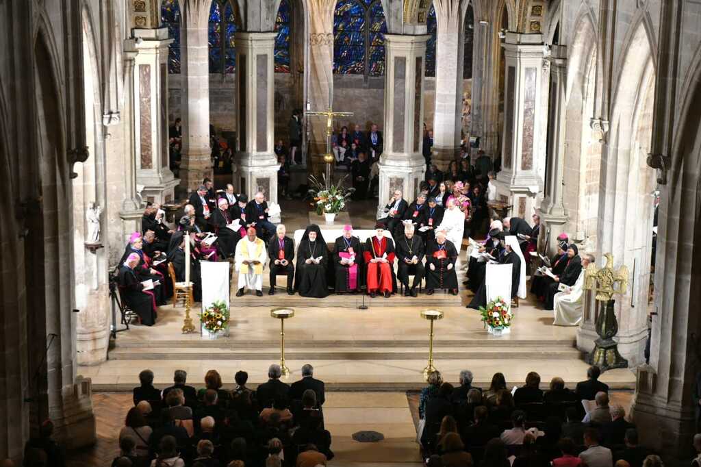 Preghiera Ecumenica per la Pace dalla Chiesa di Saint Severin a Parigi