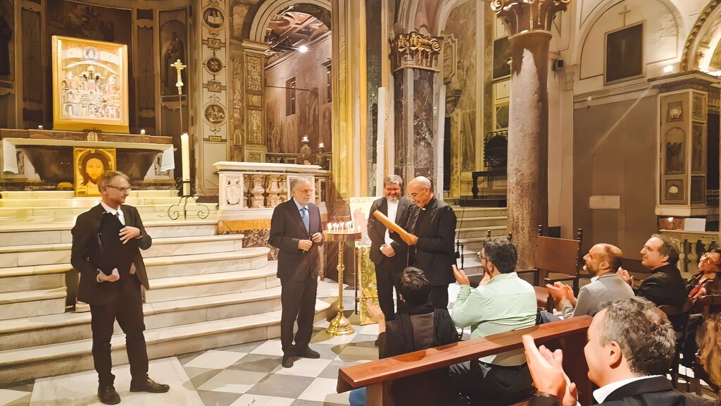 Le nouveau Vicaire pour le Diocèse de Rome, le cardinal Baldassare Reina, a visité la basilique Saint Barthélemy sur l'île Tibérine et présidé la prière du soir de la Communauté de Sant'Egidio