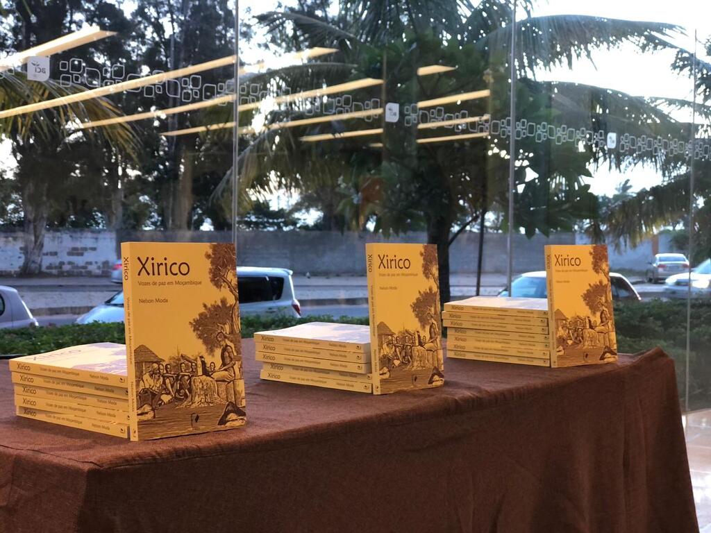 A Maputo, la presentazione del libro di Nelson Moda 