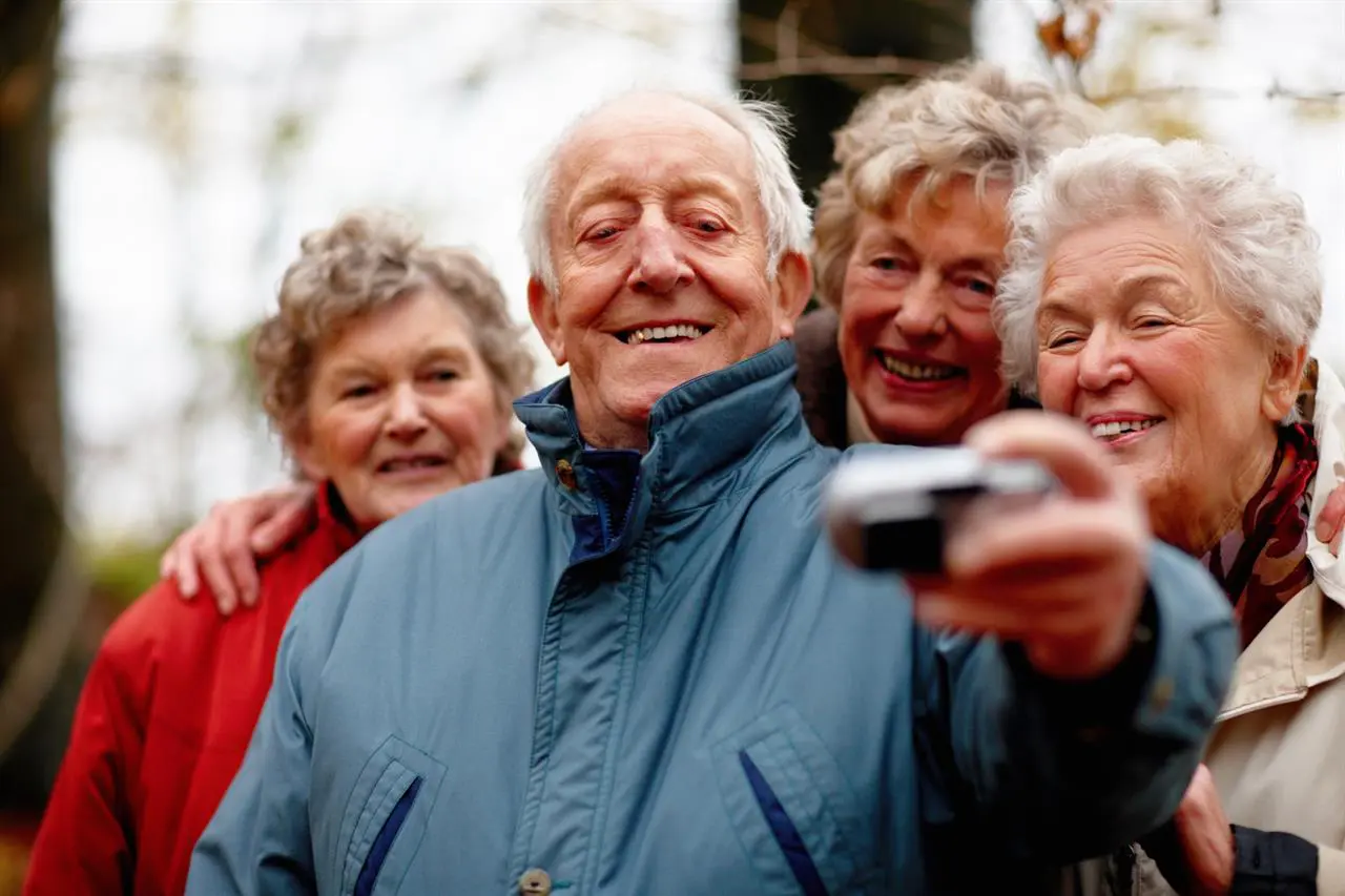 Parte l'iniziativa Viva gli anziani per evitare l'isolamento sociale