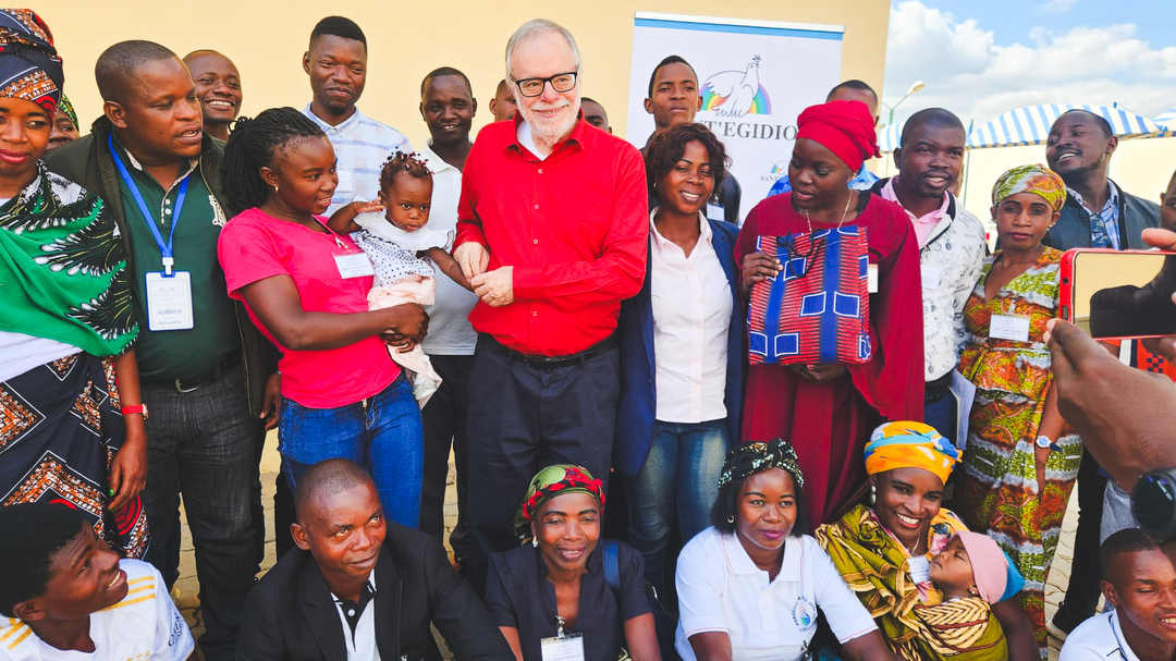 L'assemblea delle Comunità di Sant'Egidio a Nampula - Mozambico con Andrea Riccardi