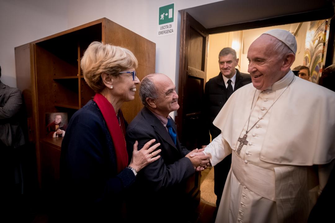 La bella casa per i senza dimora inaugurata da Papa Francesco: Palazzo Migliori, vicino al Colonnato di San Pietro