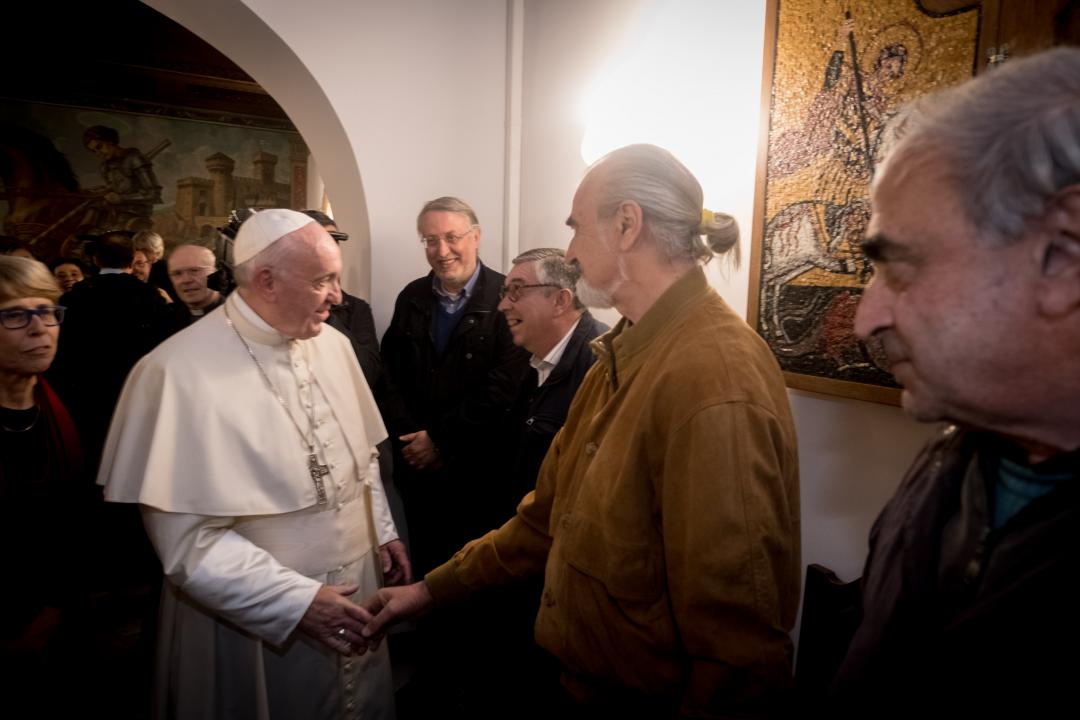 La bella casa per i senza dimora inaugurata da Papa Francesco: Palazzo Migliori, vicino al Colonnato di San Pietro