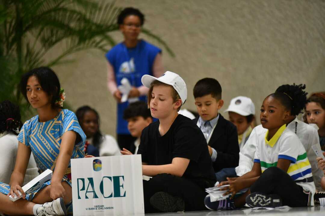 I bambini incontrano Papa Francesco