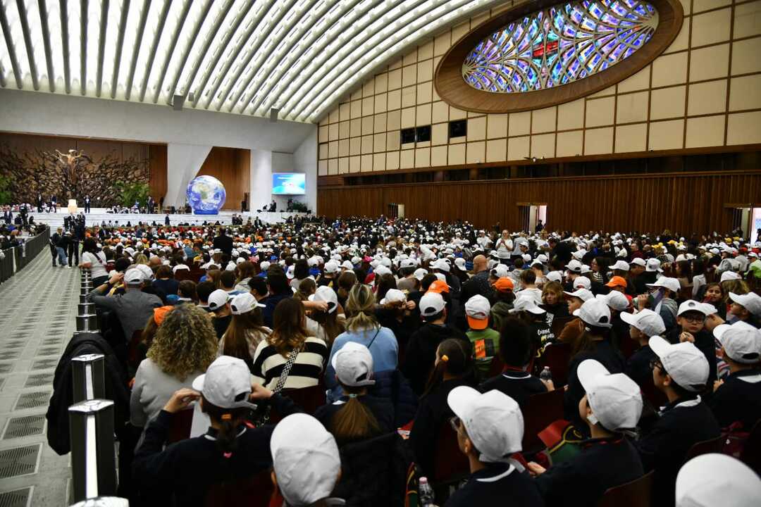 I bambini incontrano Papa Francesco