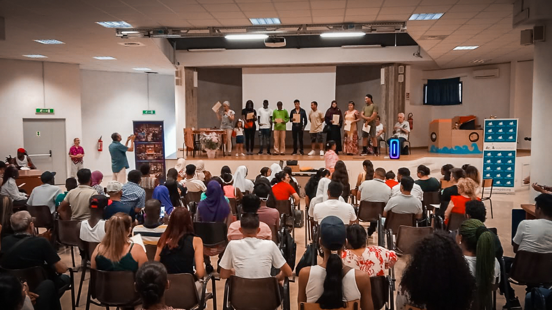 A Torrenova, periferia nord di Roma, la consegna dei diplomi della scuola di lingua e cultura italiana di Sant'Egidio